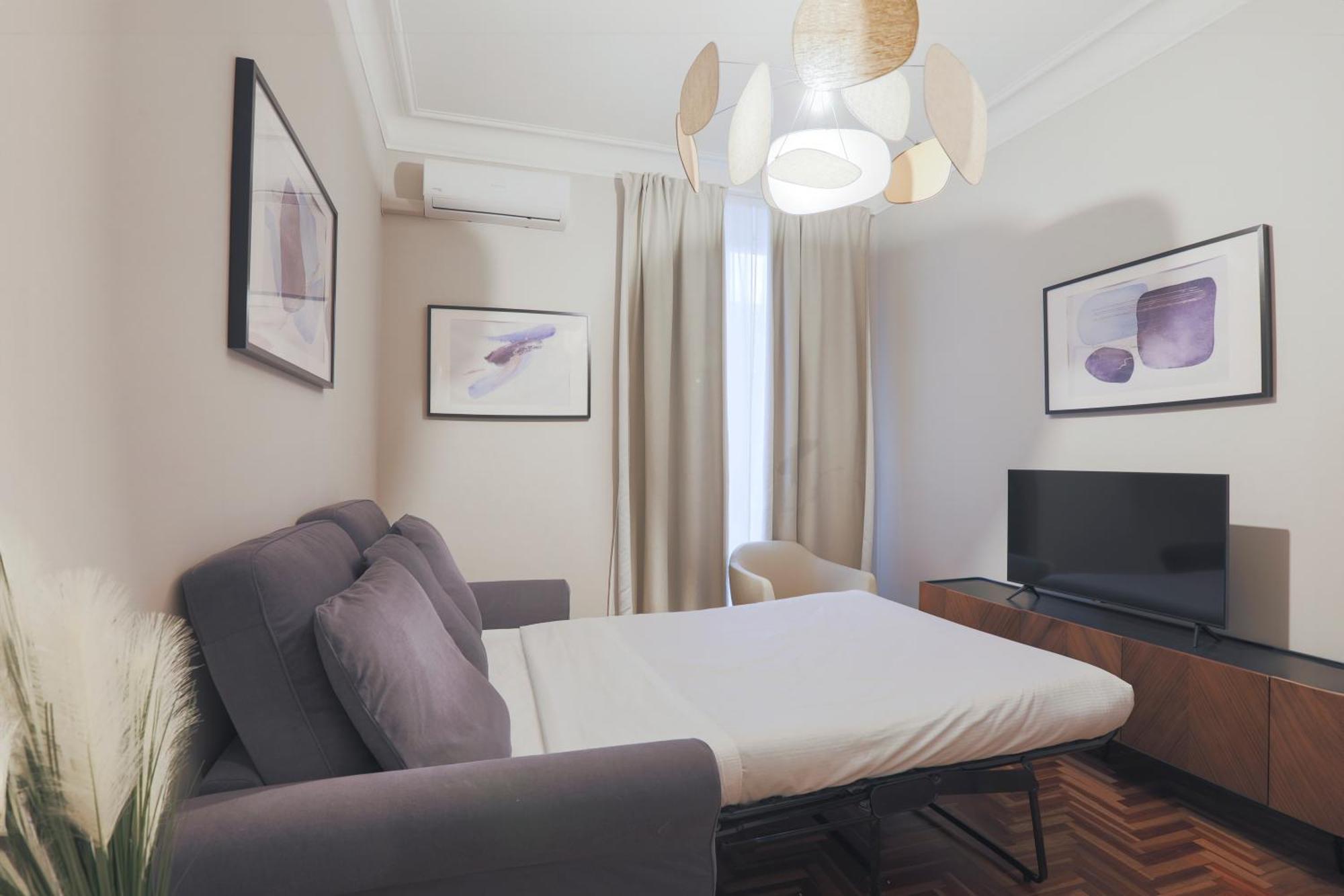 Appartement Piramide Deluxe *